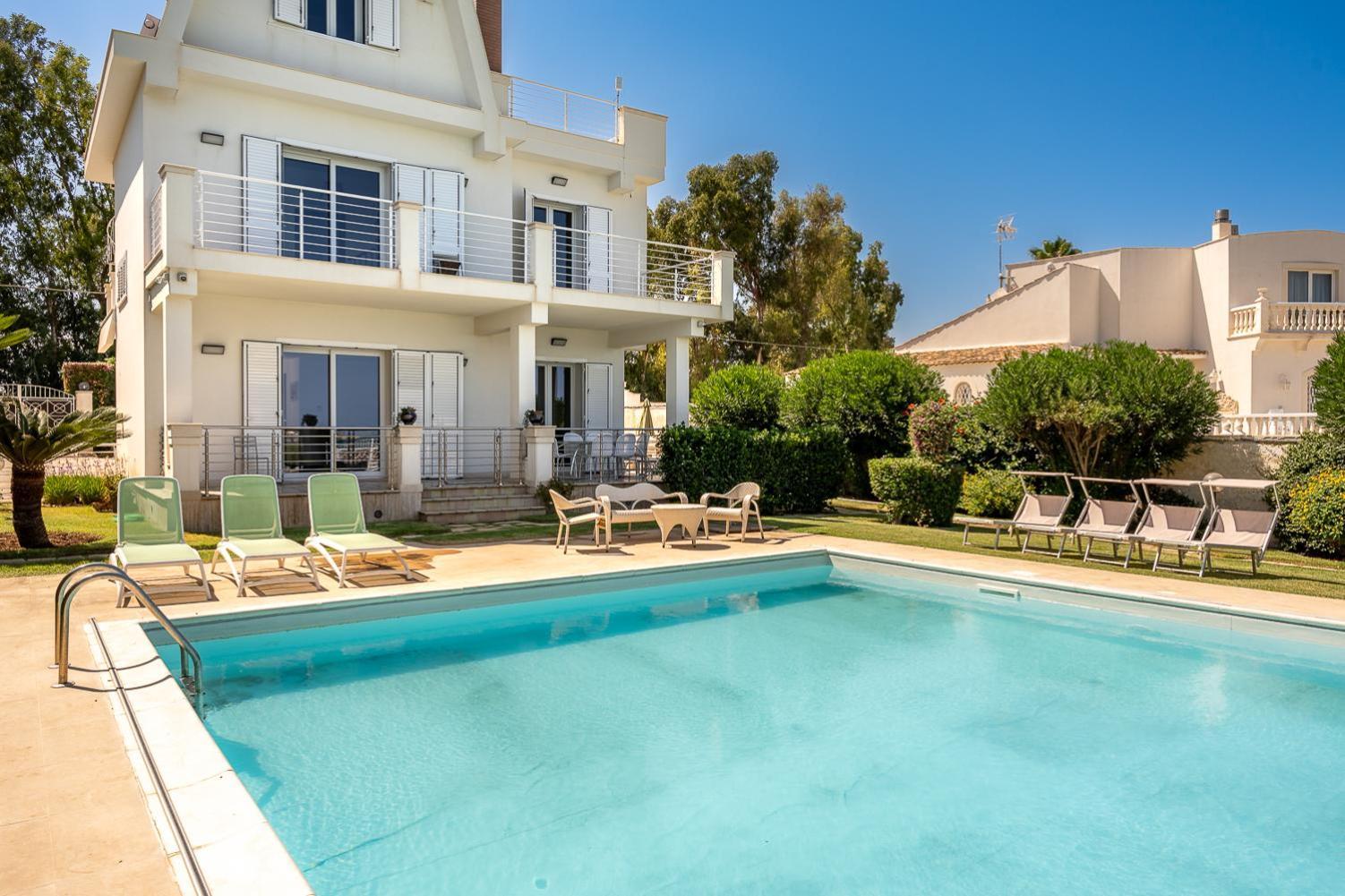 Villa Maddalena By Wonderful Italy Сиракуза Екстериор снимка
